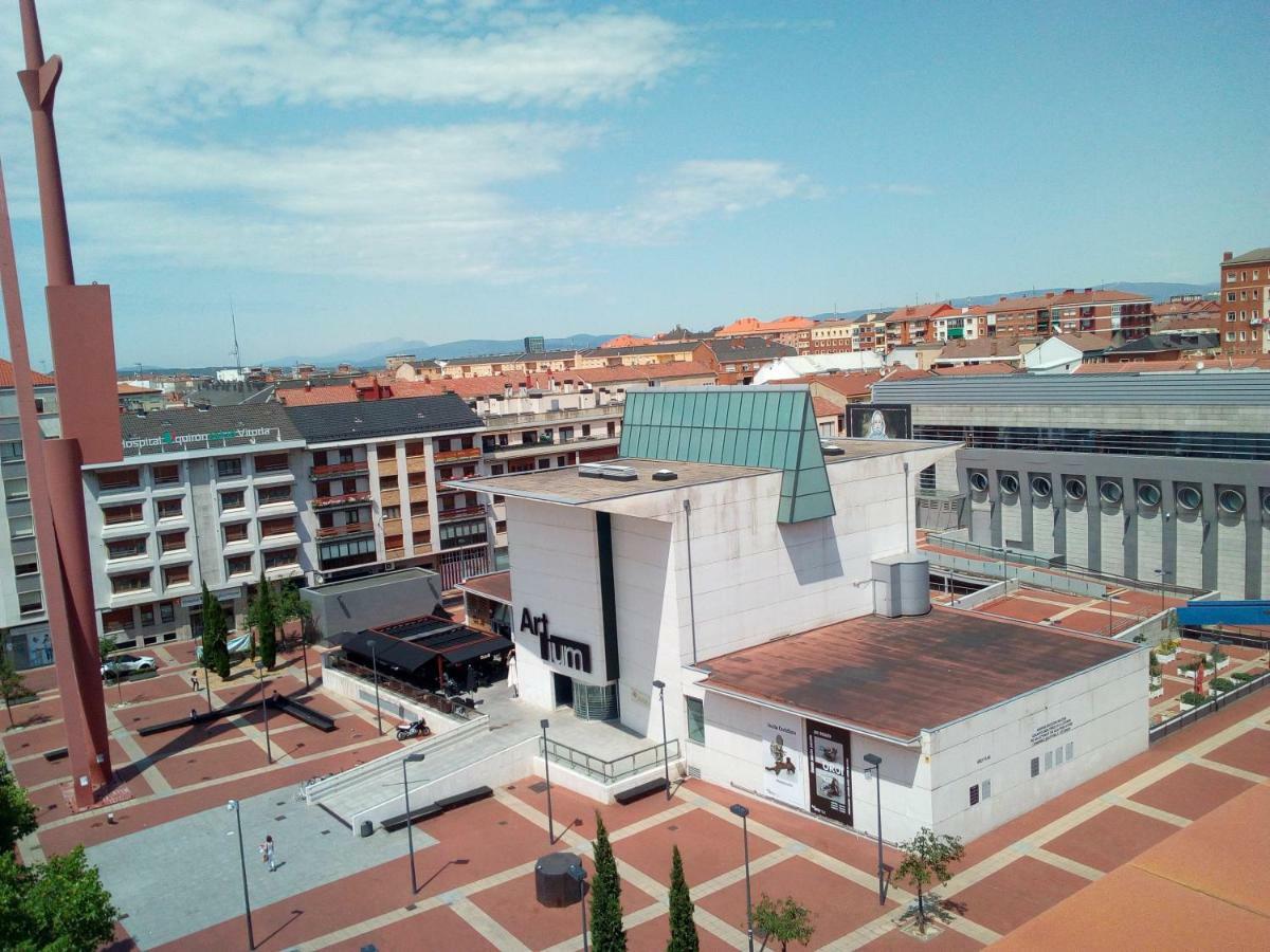 La Bilbaina Hotel Vitoria-Gasteiz Kültér fotó