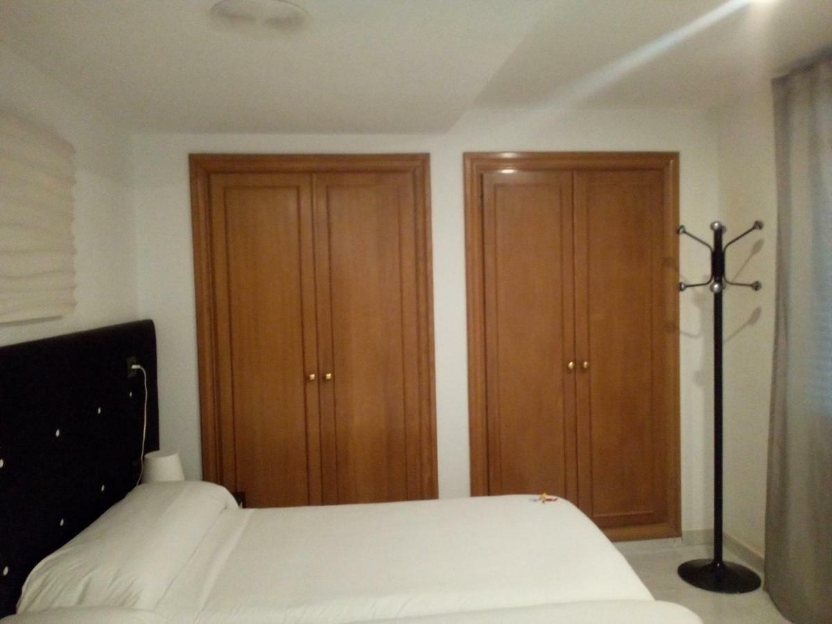 La Bilbaina Hotel Vitoria-Gasteiz Szoba fotó