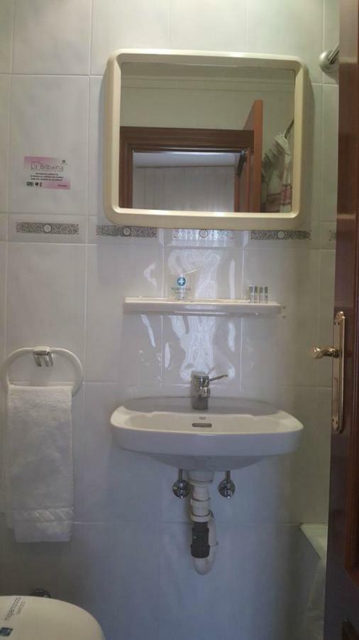 La Bilbaina Hotel Vitoria-Gasteiz Szoba fotó