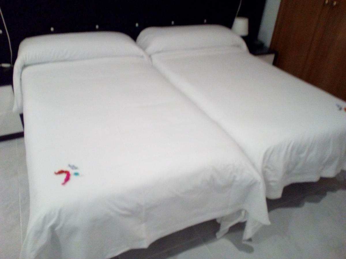 La Bilbaina Hotel Vitoria-Gasteiz Szoba fotó